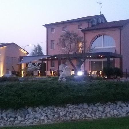 Agrialloggi La Palazzina Curtarolo Exterior foto