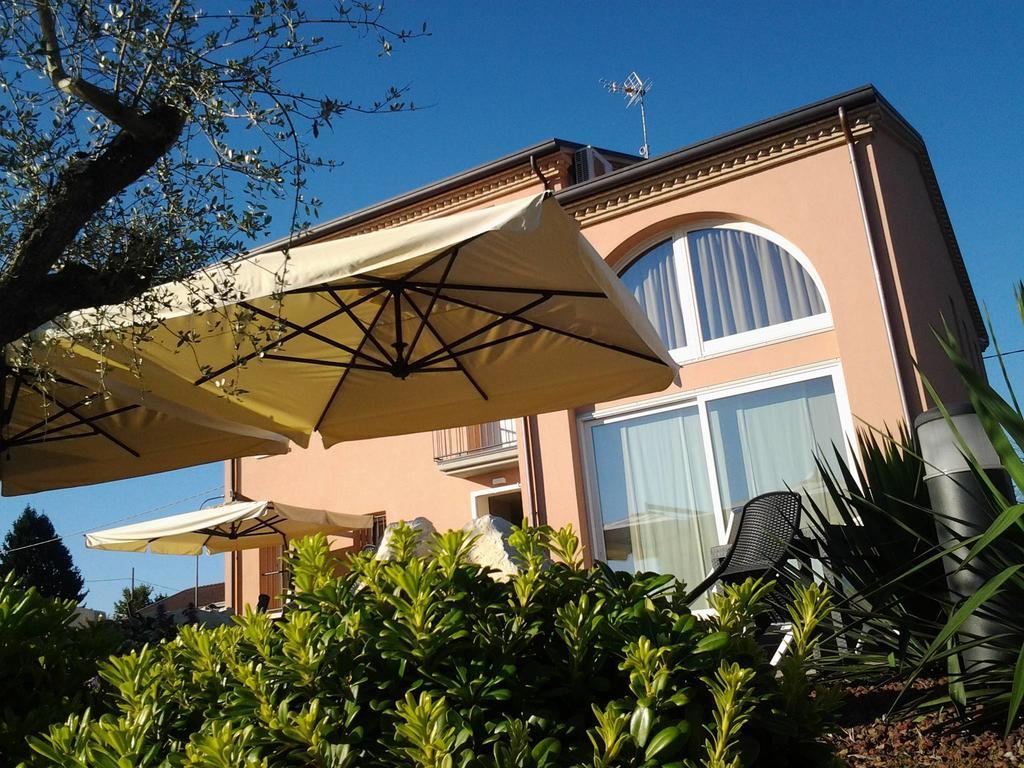Agrialloggi La Palazzina Curtarolo Exterior foto